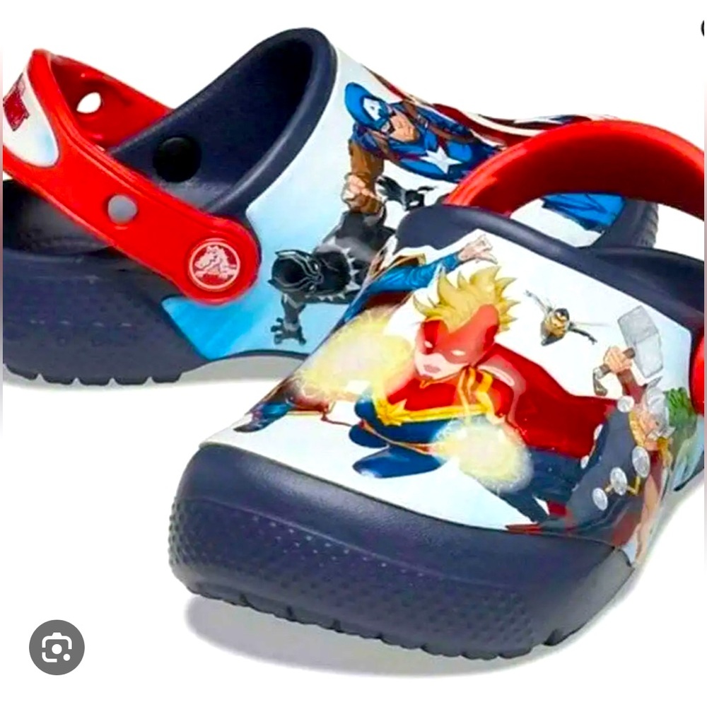 Crocs Kids Fun Lab Avengers Patch Clog Size 9